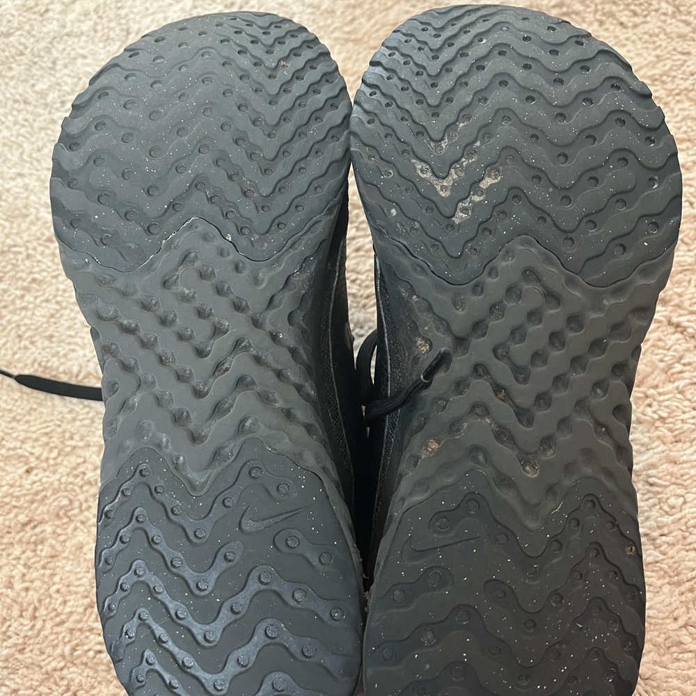 Nike Legend React - image 7